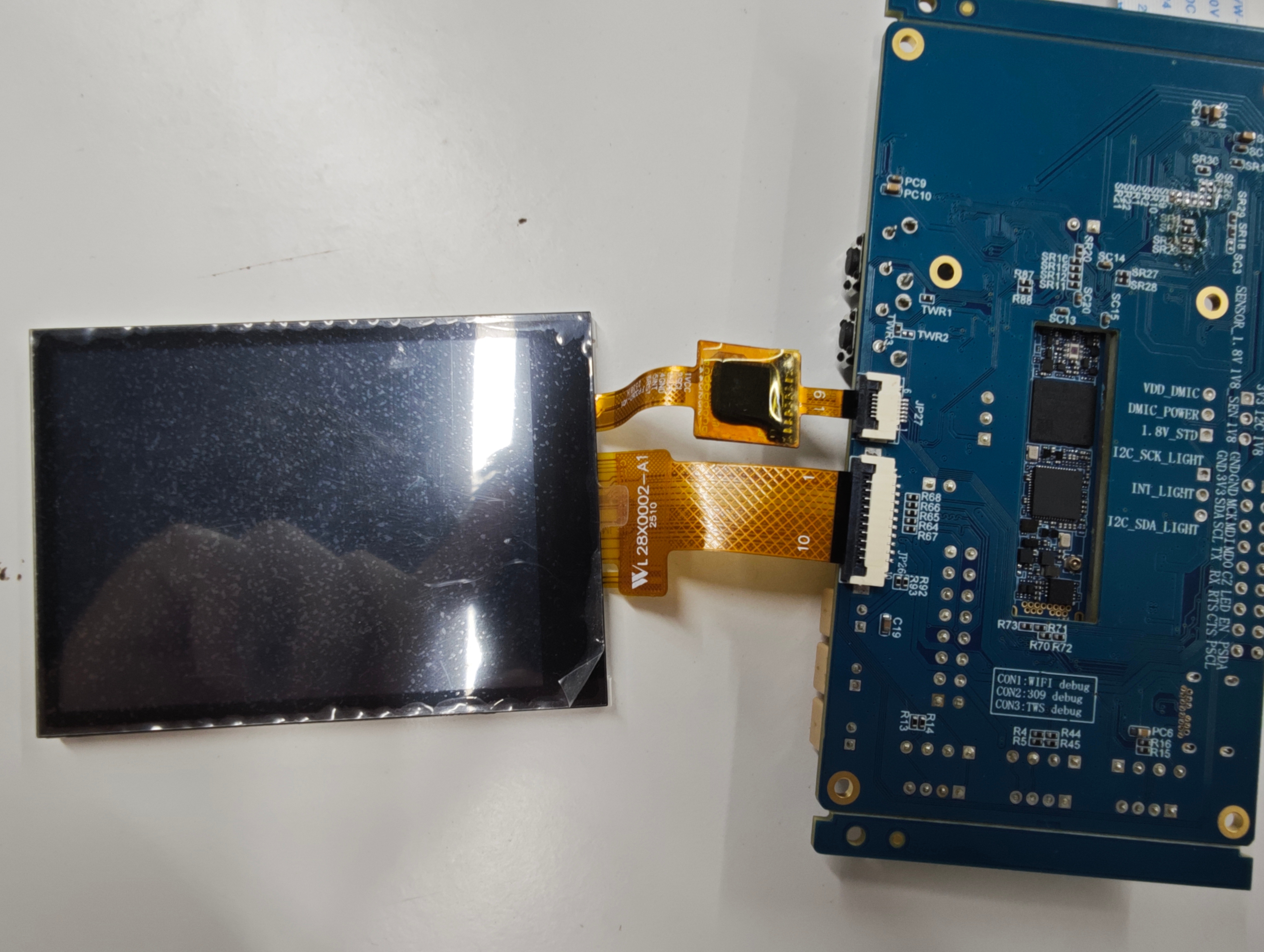 SPI LCD Hardware Connection Example